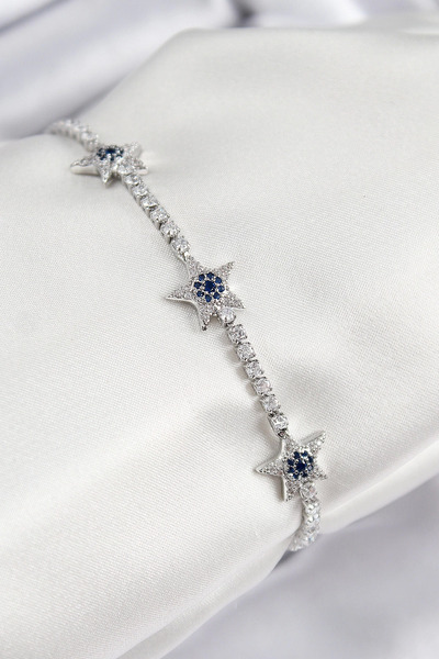 Belle Fusion سوار نسائي من فضة اللون بنموذج نجمة من حجر الزركون النحاسي BFS