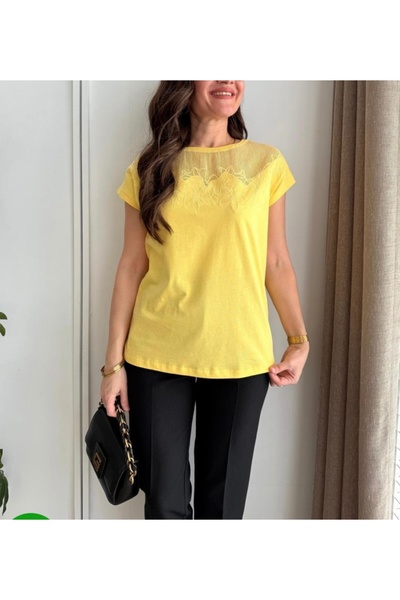 KAROL Önü Nakış detaylı Tshirt