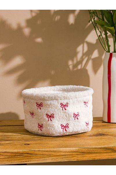 LC Waikiki Create Your Style from Uzg Store |   White Bow Printed Plush Towel Organizer 20 cm