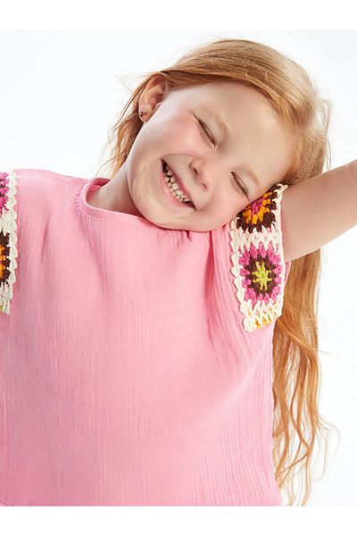 LC Waikiki Lcw Kids Pink Embroidery Girl Blouse and Shorts 2Pcs Set