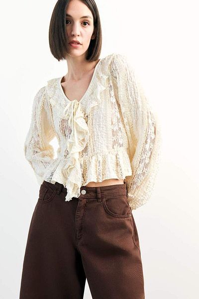 DeFacto New Season V-Neck Front Tie Flounce Lace Blouse