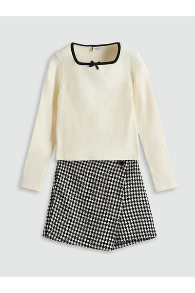 LC Waikiki Lcw Kids Ecru Square Collar Girls T-Shirt and Shorts Skirt