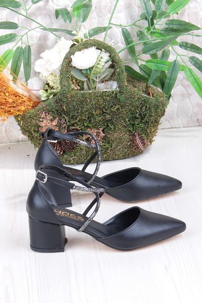 fort 08-80 Stone Piping Cross Strap Low Heeled Women's Shoes
