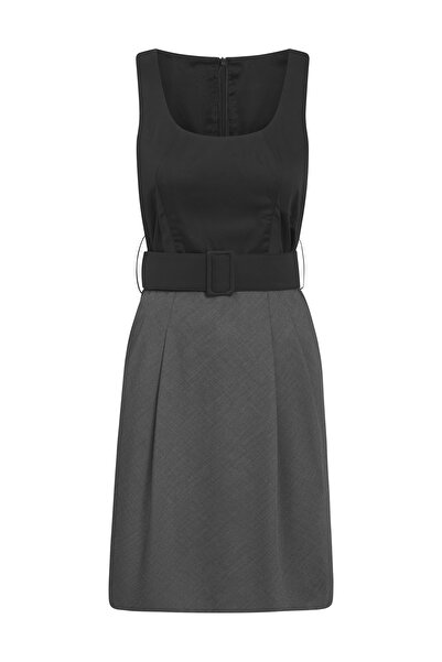 TOOche Šaty pro ženy v jednobarevných barvách