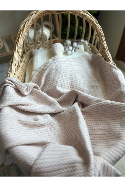 PURE BABY NATURA غطاء بيكيه محبوك للأطفال