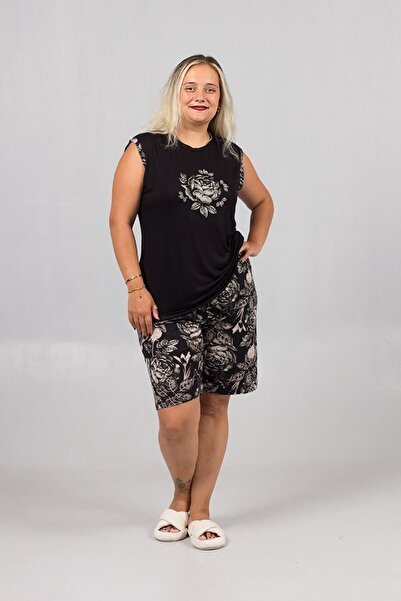 Truva XXL Comfort Plus Size Black Pajamas and Patterned Shorts Set