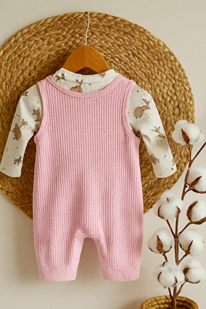 KapsülBebek Kız Bebek Tavşan Desenli %100 Pamuk Uzun Kollu Tulum Takım – Badi ve Çoraplı