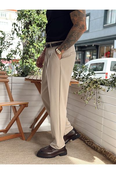 manch collection Pleated Baggy Fabric Trousers Cream