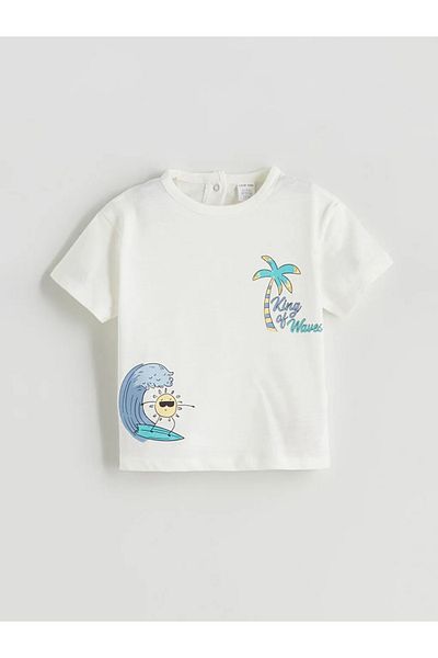 LC Waikiki Lcw Baby Ecru Printed Baby Boy T-Shirt and Shorts 2-Pack