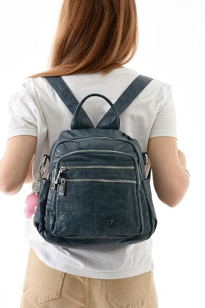 Baginn Y.S.Leather Women's Backpack 25*23 cm Vegan Leather Whether Back or Shoulder Lighted Charm Cross Bag
