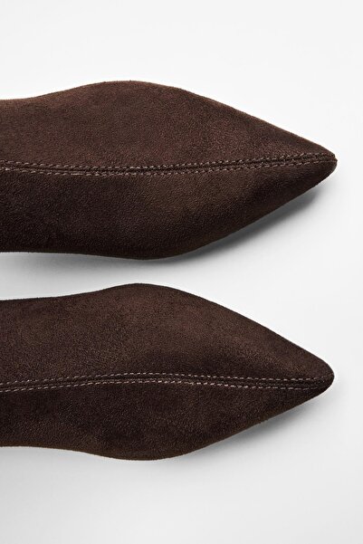 Bershka Kısa sivri topuklu bilekte bot