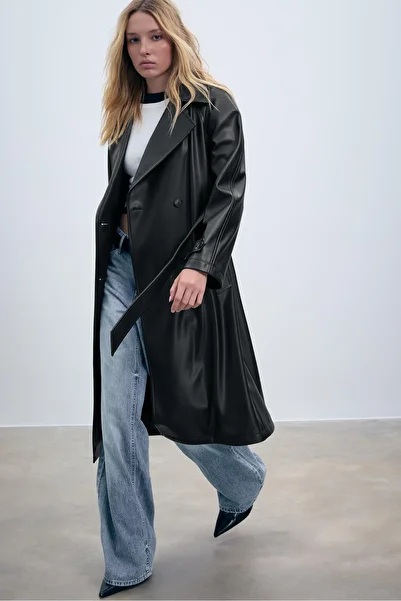 Stradivarius Long faux leather trench coat