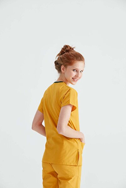 DEMOTEKS Scrub Set Costum Medical Classic Galben Inchis Unisex