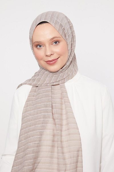 Levidor Milky Brown Elda Shawl
