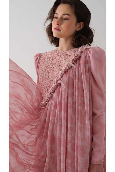 miha Hicran Önal Lace Detailled Shawl Dress Dry Rose