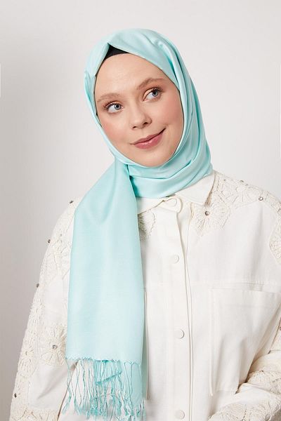 Levidor Turquoise Silk Shawl