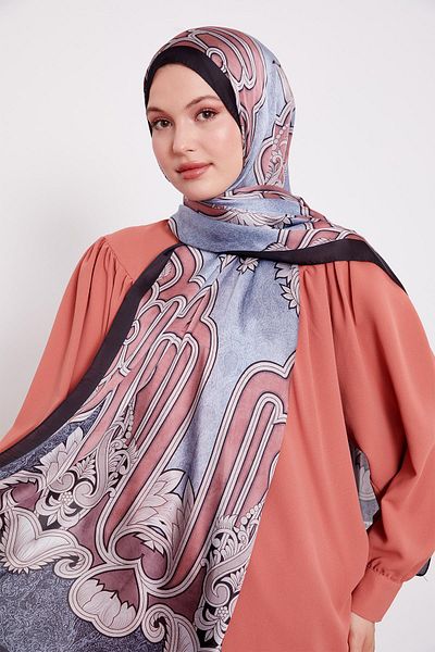 Levidor Black Baroque Indian Silk Shawl