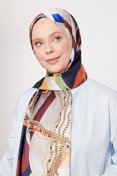Levidor Ecru Wave Chain Pattern Twill Shawl