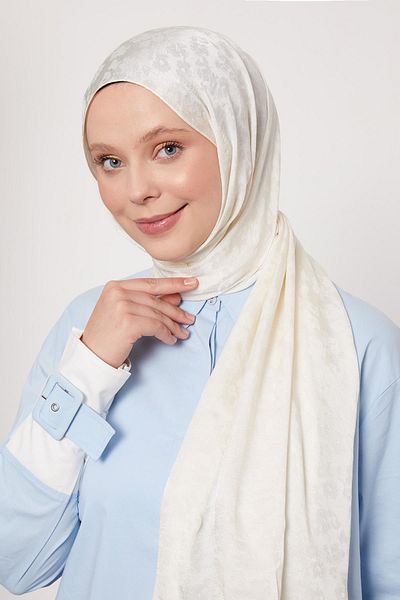 Levidor Off White Leopard Pattern Italian Jacquard Shawl