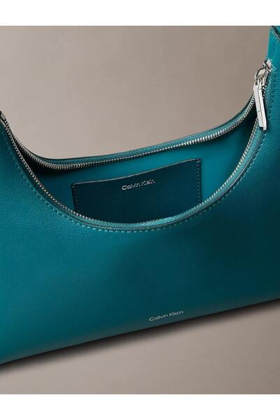 Calvin Klein Women's Crossbody Bag Lv04F3272G339