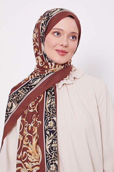 Levidor Α.Σαλιάρα αγάπης με μοτίβο φύλλου καφέ