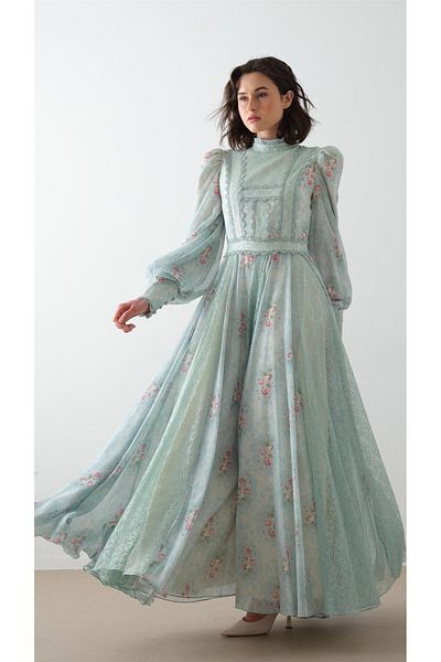 miha Hicran Önal Dress with Lace Garnish Mint