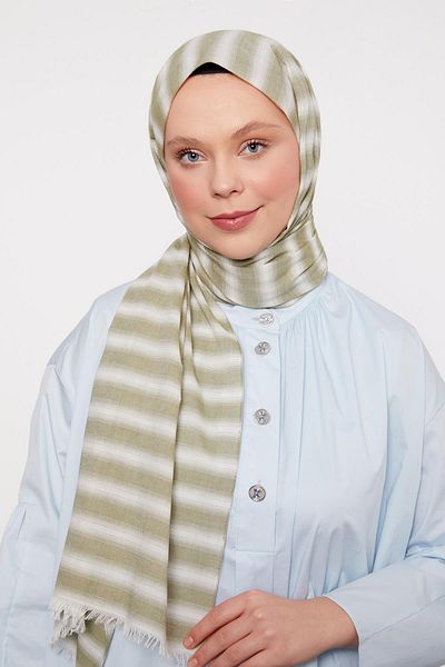 Levidor Grass Green Verona Shawl