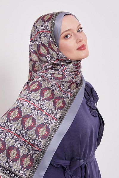 Levidor Silver Reflection Pattern Indian Silk Shawl