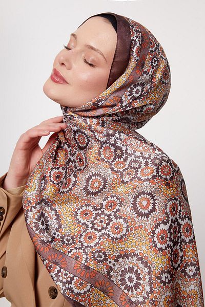 Levidor Dark Brown Batik Pattern Indian Silk Shawl