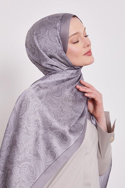 Levidor Silver Pastel Tone Indian Silk Shawl