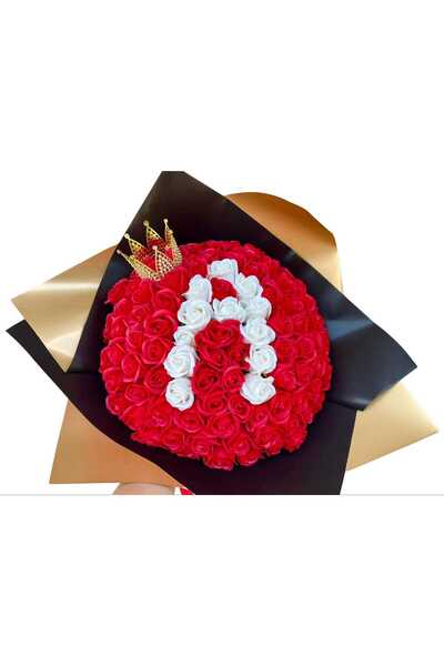 HAYATI Buchet din 101 trandafiri cu initiala A