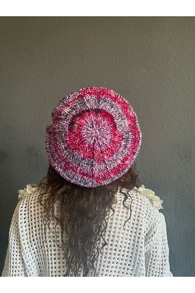 Gönülden Tasarım Hand Knitted French Painter Women's Beanie Ebruli