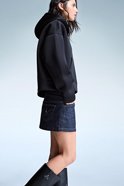 Bershka Sentetik kauçuk kumaş görünümlü oversize fermuarlı sweatshirt