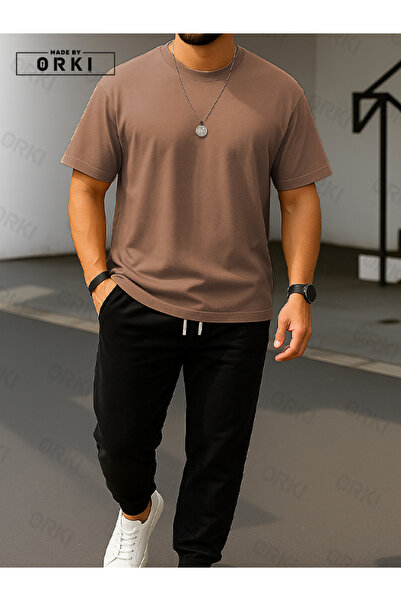 EFFRENATU Power Fit – Oversize Light Brown T-Shirt & Black Pants Jogger Tracksuit Set