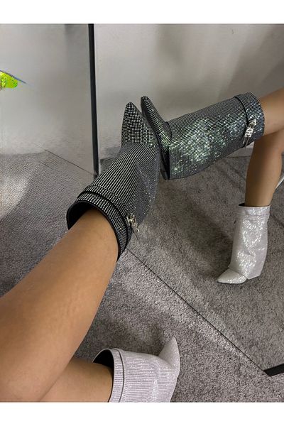 MYVOLANTE Black Stone Detailed Short Leggings Detailed Heeled Boots