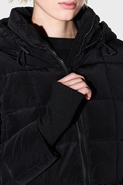 Armani Exchange Quilted Regular Fit Hooded Coat Mont Xw000650 Af16207 Uc001