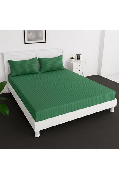 MAXQON Deep Fitted Bed Sheet Set with Pillow Covers by (Green, King (180x200+30CM))