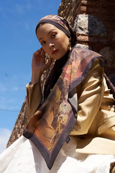 ED Scarf Sunrise Carnival Pattern Shawl - Brown