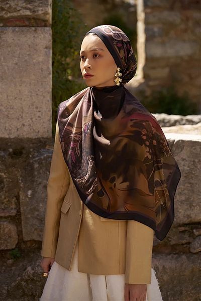 ED Scarf Sunrise Carnival Pattern Shawl - Brown