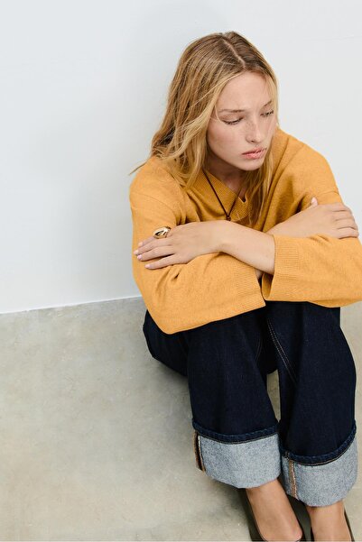 Stradivarius Basic yumuşak dokunuşlu örgü kazak