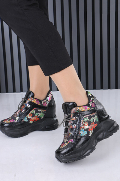 Weynes Women's Plain Black 10 cm Hidden Heel Floral Patterned Casual Sports Shoes Wsb4114