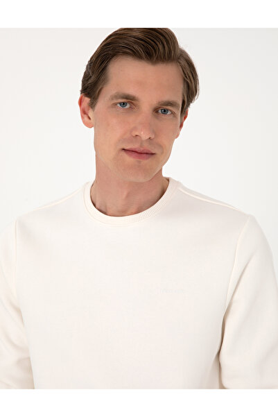 Pierre Cardin Ekru 3 İplik Regular Fit İçi Polarlı Bisiklet Yaka Basic Sweatshirt 50315021-VR019