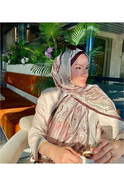Gogoey Beauty Diorel Ethnic Pattern Vural Silk Shawl