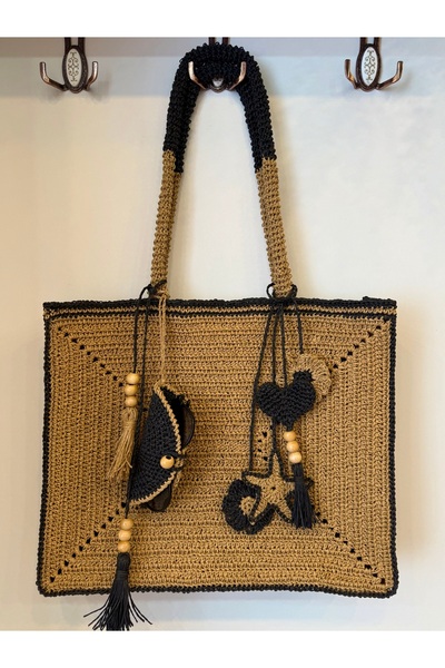 YELİZ HANDMADE El örgüsü, charmlı, büyük boy çanta, hasır çanta