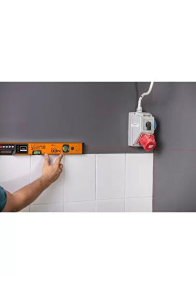 NEO Nivela (boloboc), 2 bule, orizontal, vertical, unghi drept, 0/45/90 grade, cu laser si afisaj electr