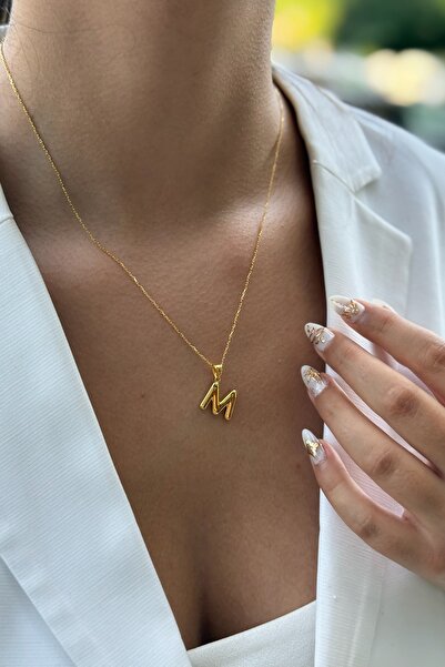 Utku Kuyumculuk 22 AYAR ÖZEL TASARIM BOMBE M HARFLİ ALTIN KOLYE