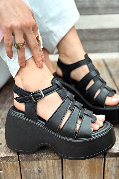 I Love Shoes Oneyas Matte Leather Women's Heeled Sandals Black