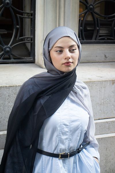 CHALE Pure Gradient Series - 100% Cotton Shawl