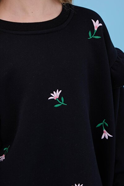 Perendi Girl's Ruffle Detailed Floral Embroidered Hooded Oversize Sweatshirt - Black