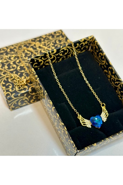 FERİHA DESING قلادة من الفولاذ باللون الذهبي - تصميم قلب وأجنحة زرقاء